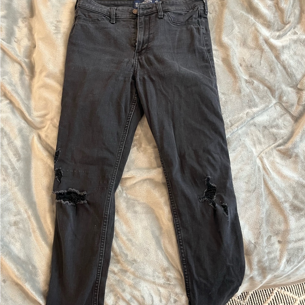 Women’s black jeans size 5